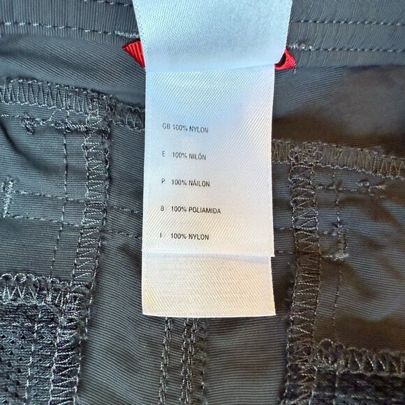 The North Face Convertible Pants Womens 12 Grey Hiking Outdoor Zip Off Nylon - Picture 8 of 8